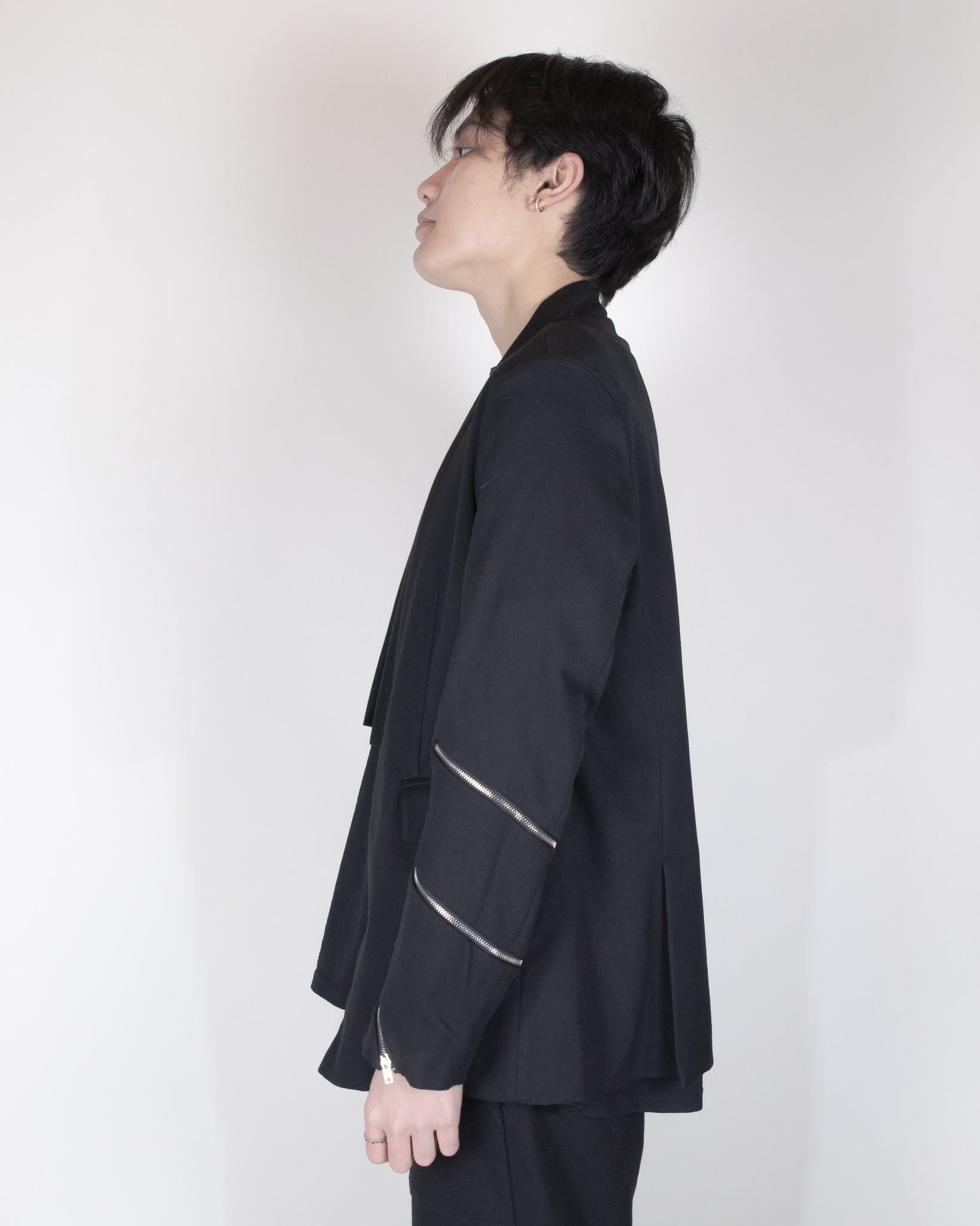 Unnecessary Cropped Tailored Kimono Blazer